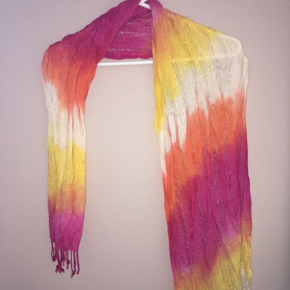 Colorful scarf - Picture 2 of 7